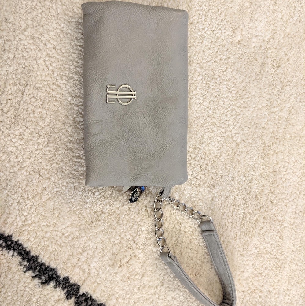 Jennifer Lopez Clutch